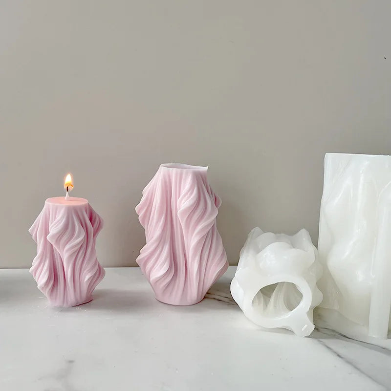 Geometric shape cylindrical wave candle